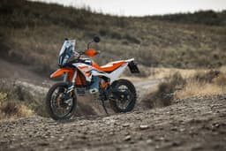 KTM 890 Adventure R image gallery