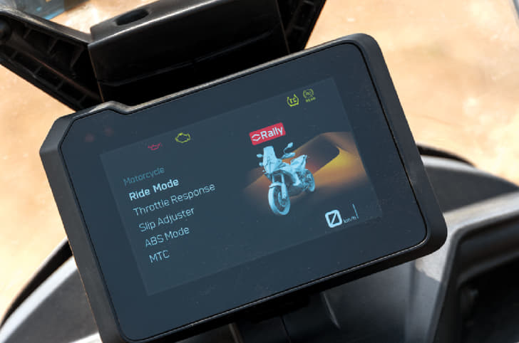 KTM 890 Adventure R image gallery