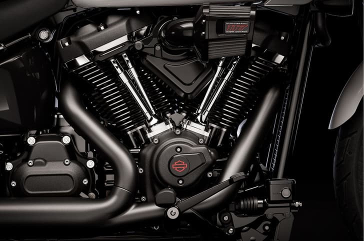 Harley-Davidson Low Rider ST engine