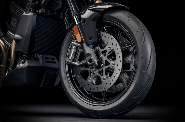 Harley Davidson Pan America 1250 ST wheels