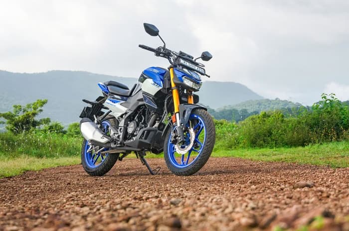 Honda CB125 Hornet features image