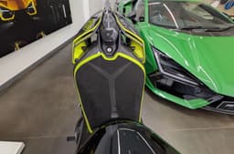 Ducati Panigale V4 Lamborghini edition seat
