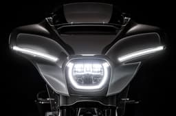 Harley Davidson CVO Street Glide bat wing fairing