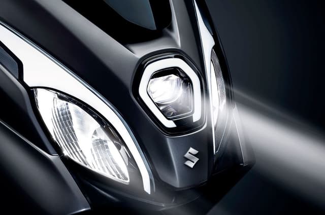 Suzuki Burgman 150 image gallery