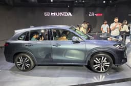 Honda ZR-V side profile