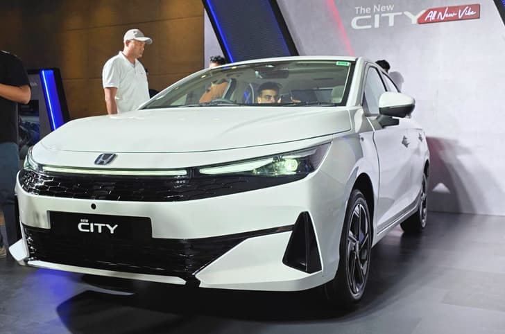 2026 Honda City front three quarter