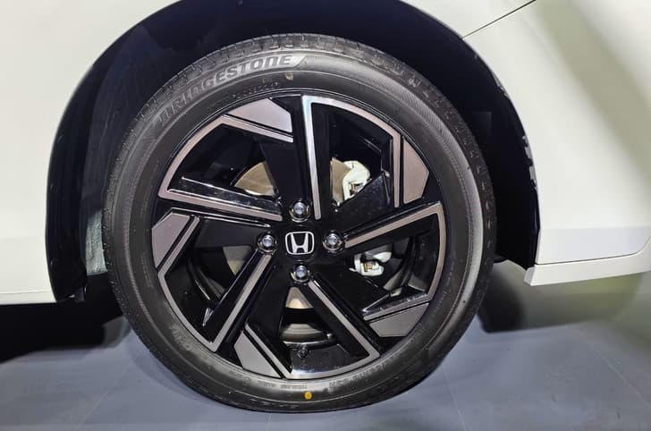 2026 Honda City alloy wheels