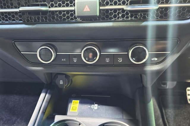 Honda ZR-V interior image gallery