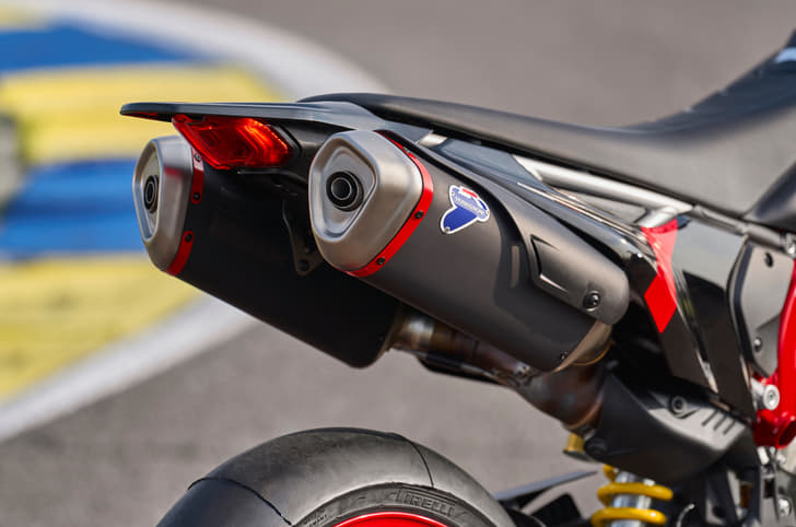 Ducati Hypermotard 698 Mono Nera image gallery
