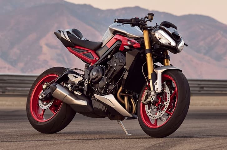 Triumph Street Triple RX front three quarter