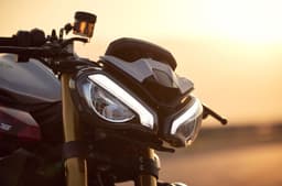 Triumph Street Triple RX headlight
