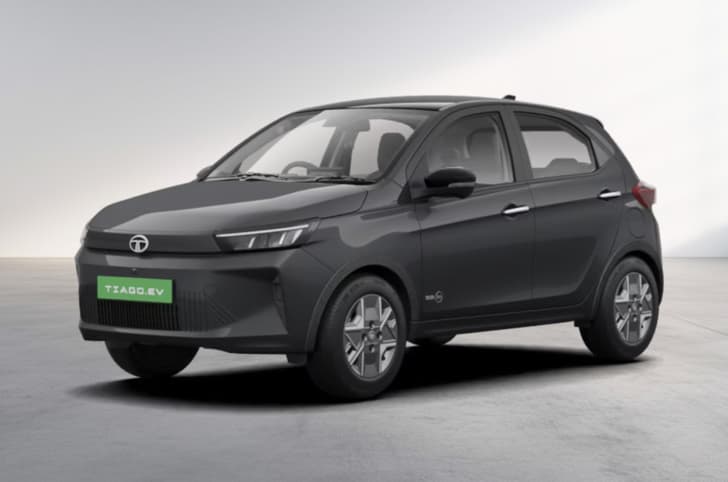 2026 Tata Tiago EV Daytona Grey