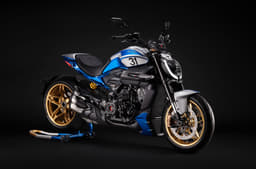 XDiavel V4 100 studio image