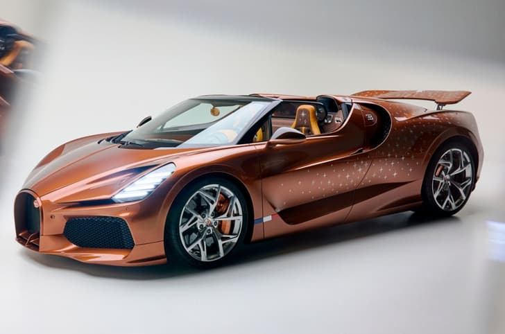 Bugatti W16 Mistral 'Le Retour du Jeune Prince' front quarter