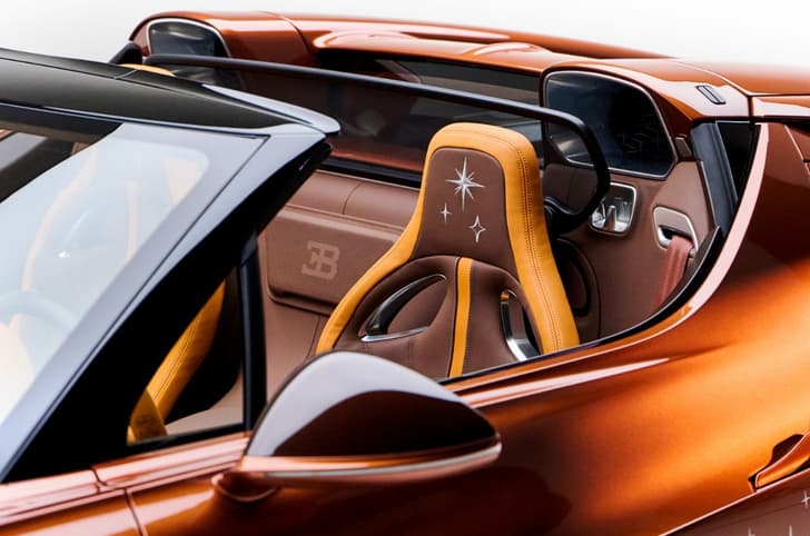 Bugatti W16 Mistral 'Le Retour du Jeune Prince' seats