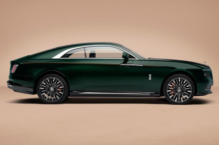 2026 Rolls-Royce Spectre II side profile