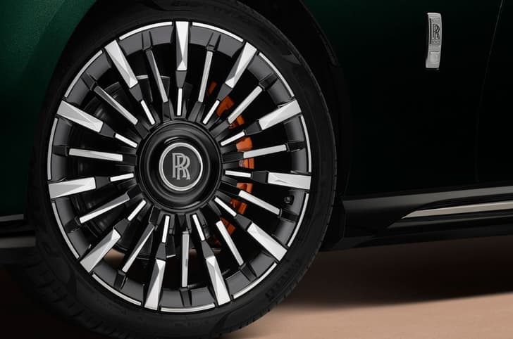 2026 Rolls-Royce Spectre II wheels