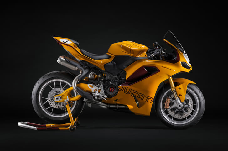 Ducati Panigale V2 S 100 image gallery