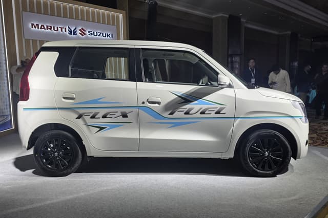 maruti wagon r flex fuel on stage