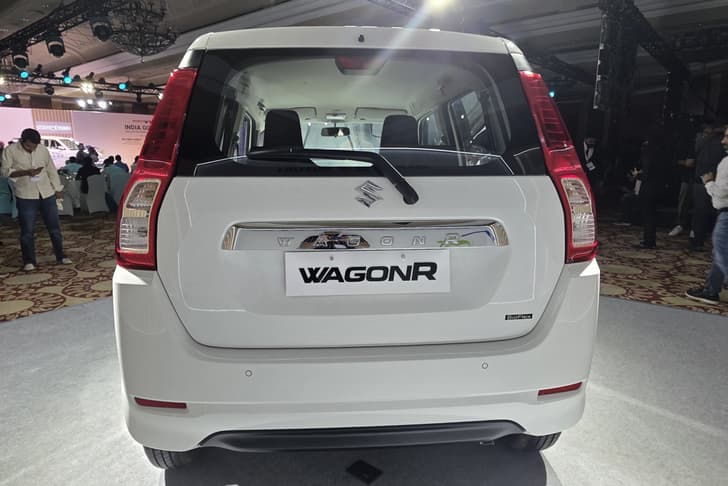 maruti wagon r flex fuel on stage