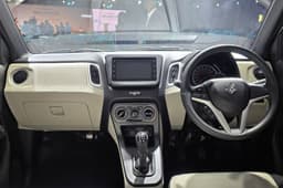maruti wagon r flex fuel on stage