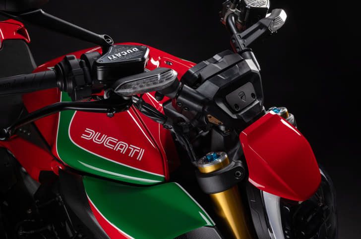 Ducati Diavel V4 RS 100 image gallery