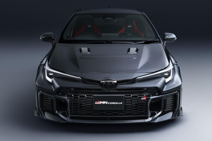 Toyota Corolla GRMN front static