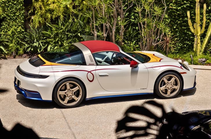 Porsche 911 Targa 4 GTS inspired by Jessie Targa top