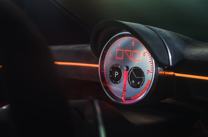Genesis Magma GT