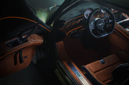 Genesis Magma GT 