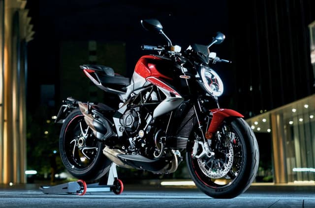 MV Agusta Brutale RR Ottantesimo image gallery