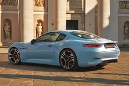 2026 maserati granturismo folgore in city
