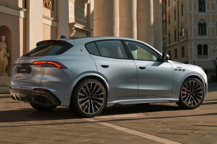 2026 Maserati Grecale facelift rear three quarter