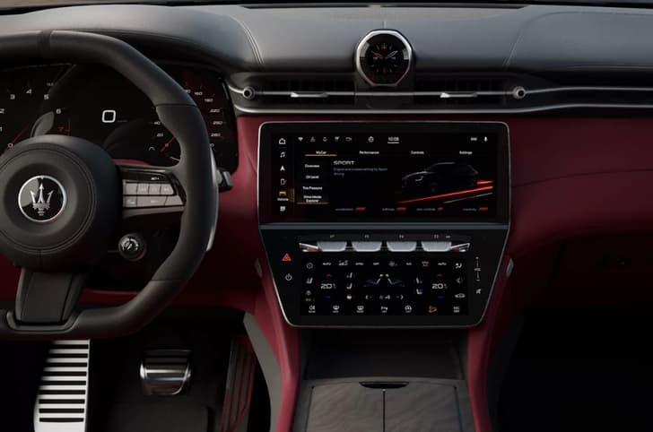 2026 Maserati Grecale dashboard