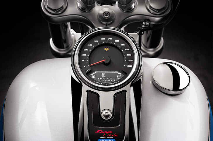 2026 Harley-Davidson Super Glide image gallery