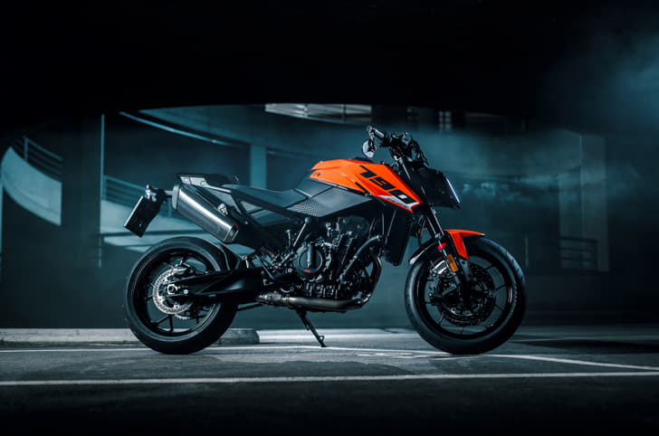 2027 KTM 790 Duke image gallery