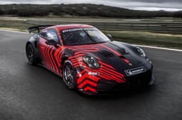 Porsche 911 GT4 R front three quarter