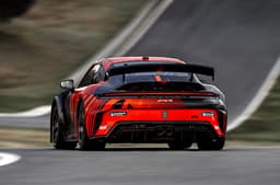Porsche 911 GT4 R rear quarter tracking