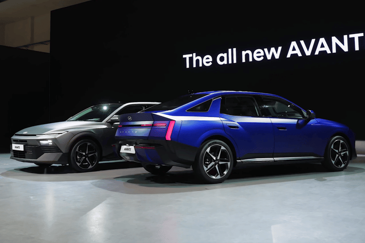 2026 hyundai elantra in studio
