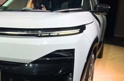 Tata-Sierra-EV-headlights 