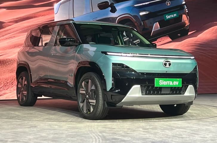 Tata-Sierra-EV-front-quarter 