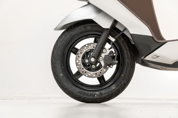 2026 Suzuki Burgman Street features image gallery