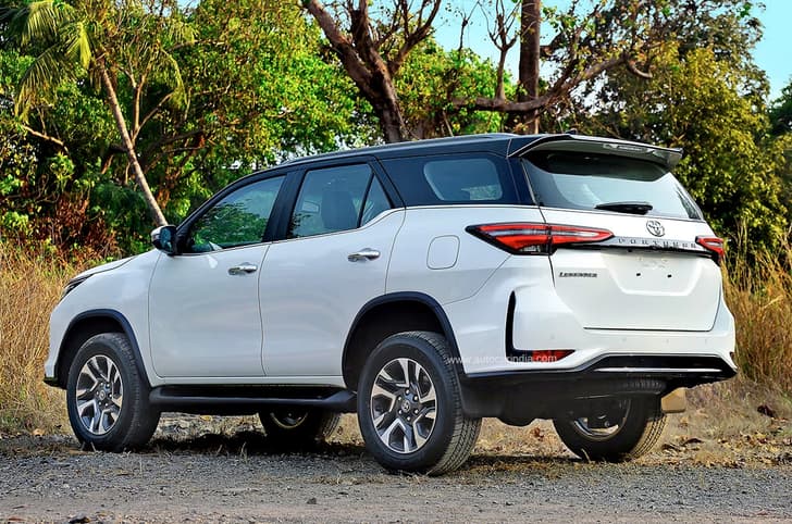 Toyota Legender rear quarter static