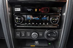 Toyota Fortuner AWD settings
