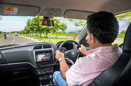 Maruti Alto K10 cabin visibility