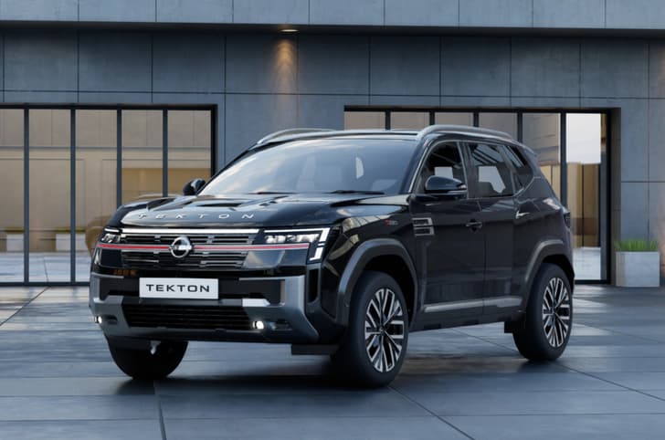 nissan tekton onyx black