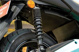 Yamaha Aerox-E image gallery