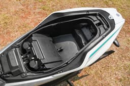 Yamaha Aerox-E image gallery