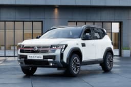 nissan tekton pearl white dual tone