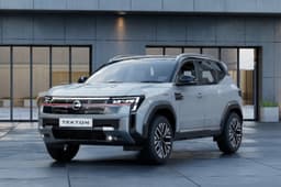 nissan tekton blade silver dual tone